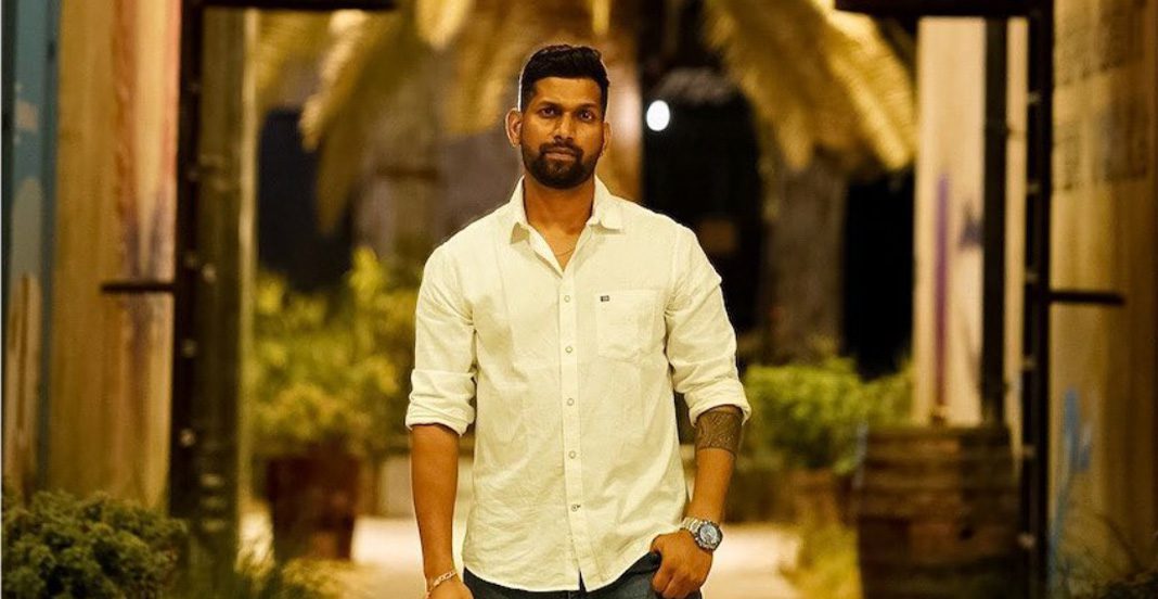 abhi-barrels-amoureux-avec-avec-toi