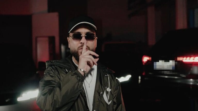 GLK frappe fort avec le titre Murder #1